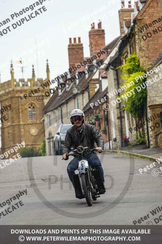 Vintage motorcycle club;eventdigitalimages;no limits trackdays;peter wileman photography;vintage motocycles;vmcc banbury run photographs